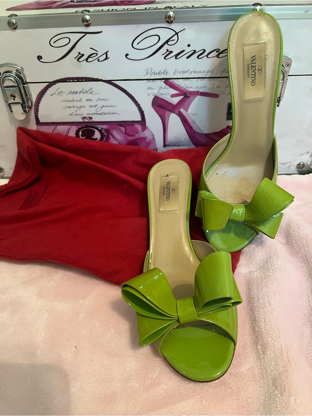 Valentino Lime Green Patent Bow Slide Mules
